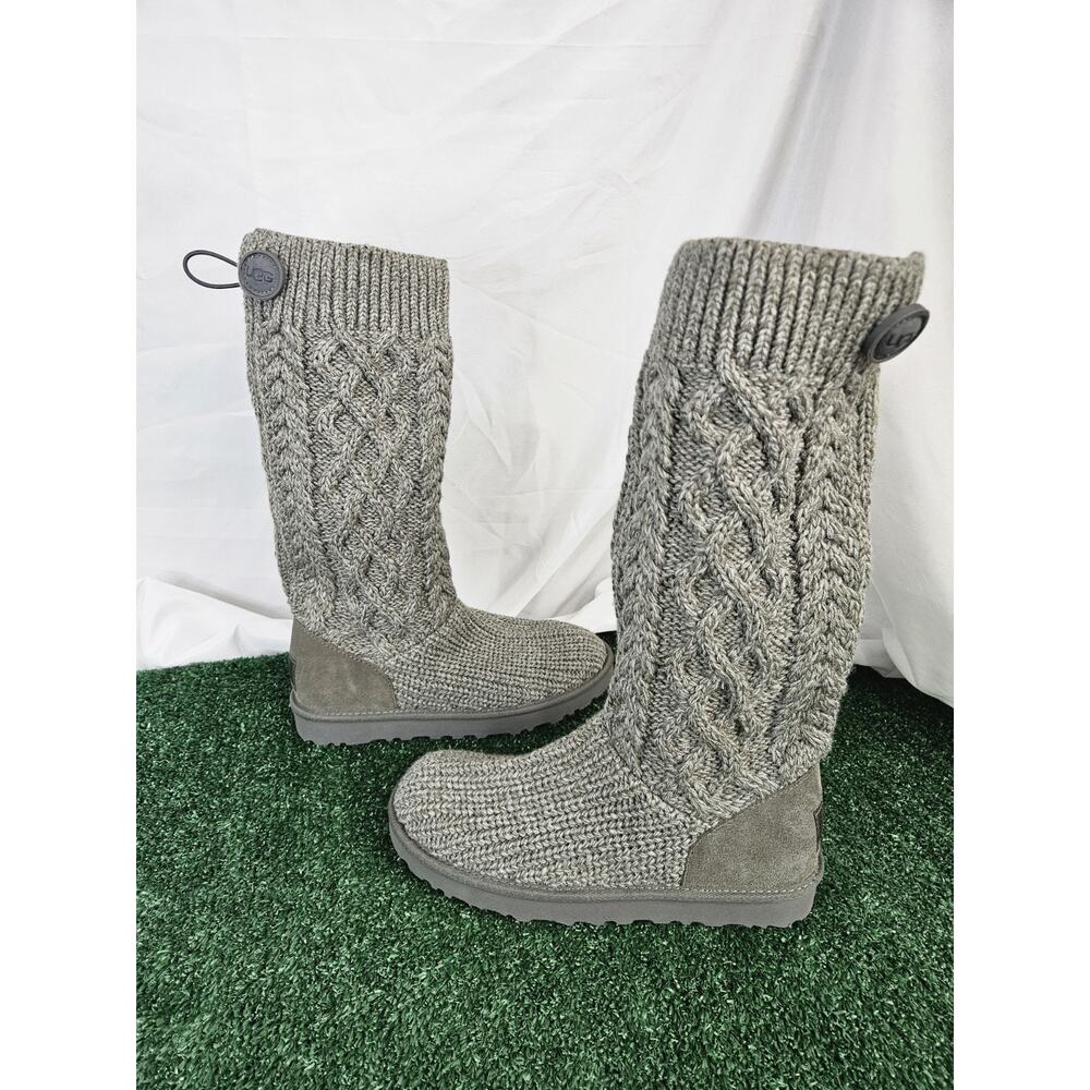 UGG Women's Classic Cardi Cabled Knit Zip Boot Gray SZ 8